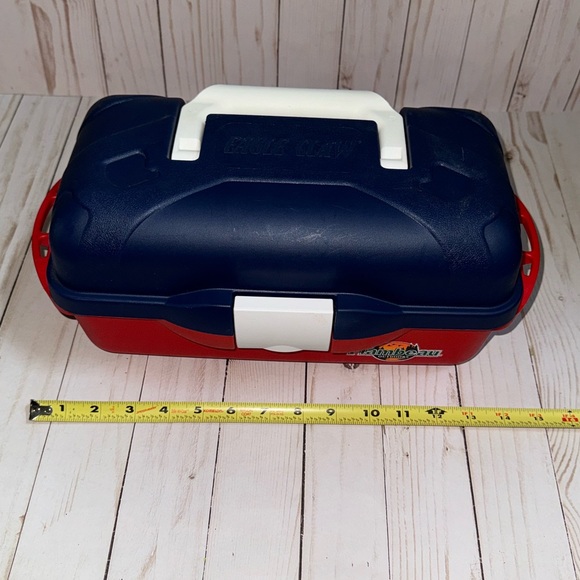 Kids fishing tackle box - Picture 11 of 11